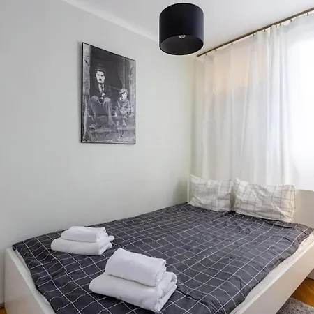 Appartamento Golden Apartments- Great Location-city Center - Zelazna Varsavia