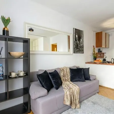 Lejlighed Golden Apartments- Great Location-city Center - Zelazna Warszawa